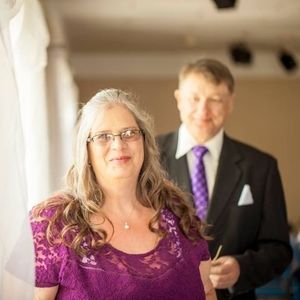 Meet your Posher, Roxanne